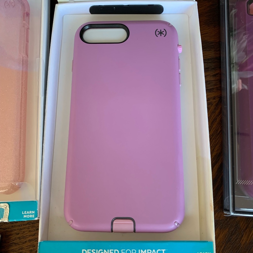 iPhone 7/8 plus speck case